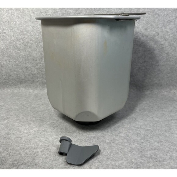 Hitachi Home Bakery Bread Maker Model HB-D103 Pan + Paddle Part Replacement READ - Picture 14 of 16